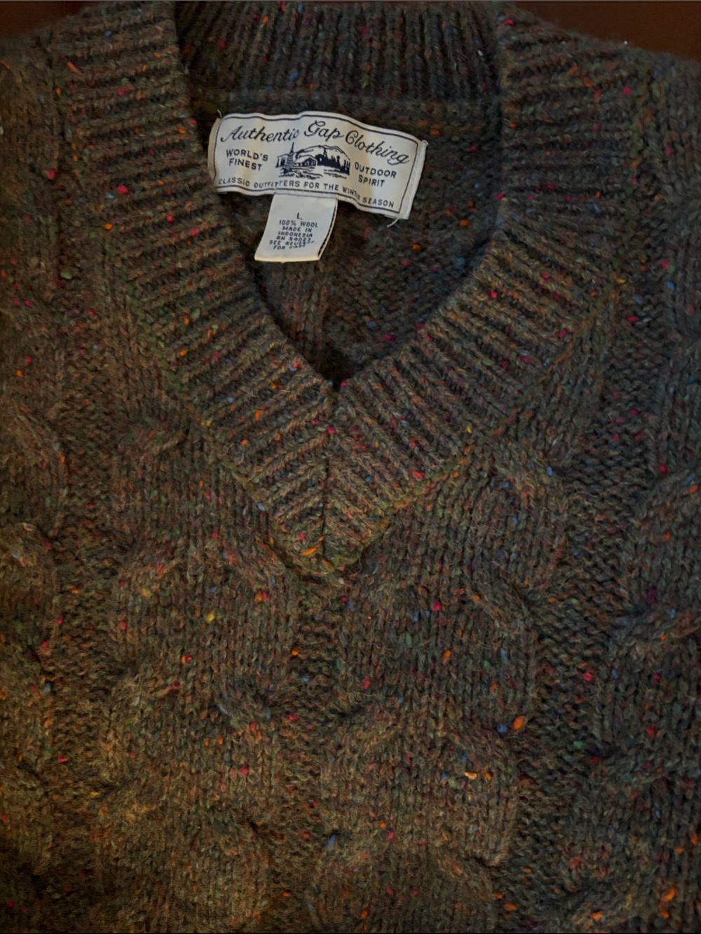 Vintage GAP Men's Olive Green Tweed Cable-Knit Specked Wool V-Neck Sweater